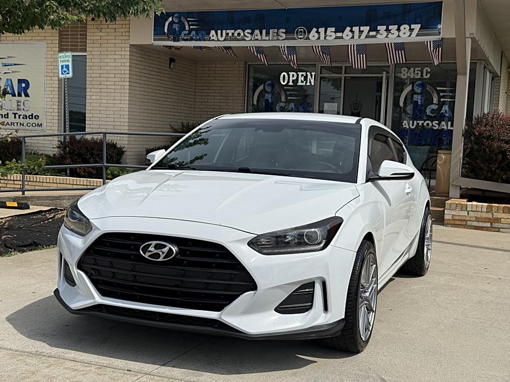 2019 Hyundai Veloster's photo