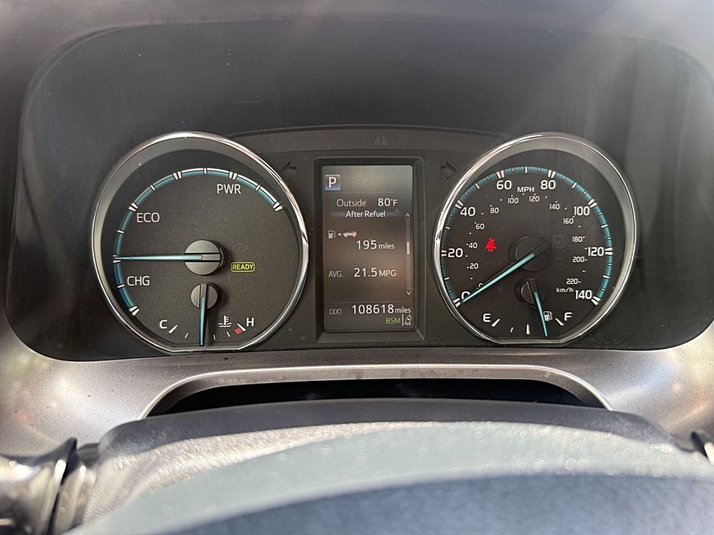2018 Toyota RAV4 SE - Photo 13