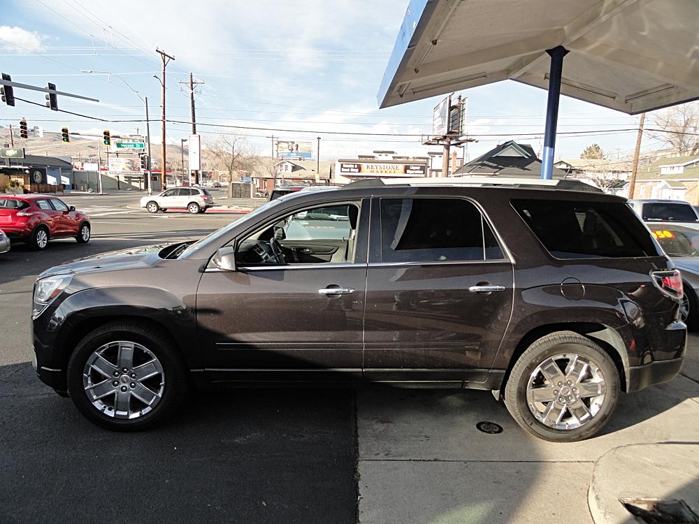 2017 GMC Acadia Limited Base's photo