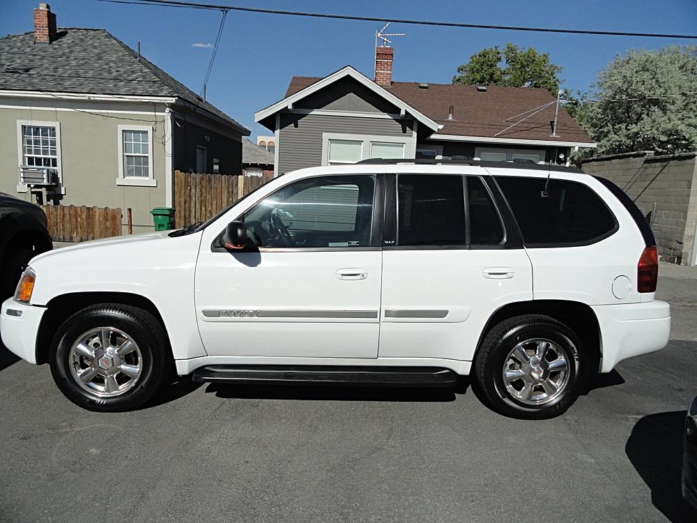 2002 GMC Envoy's photo