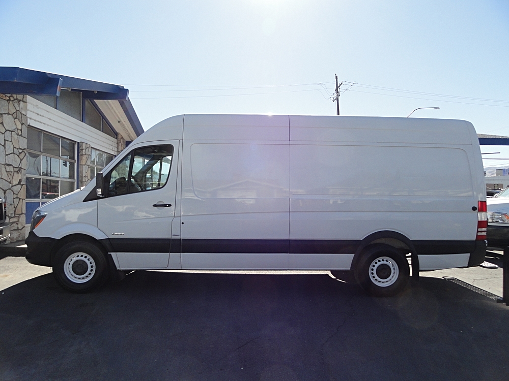 2015 Mercedes-Benz Sprinter 2500 RWD Automatic
