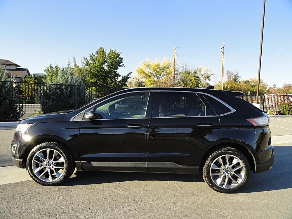 2017 Ford Edge