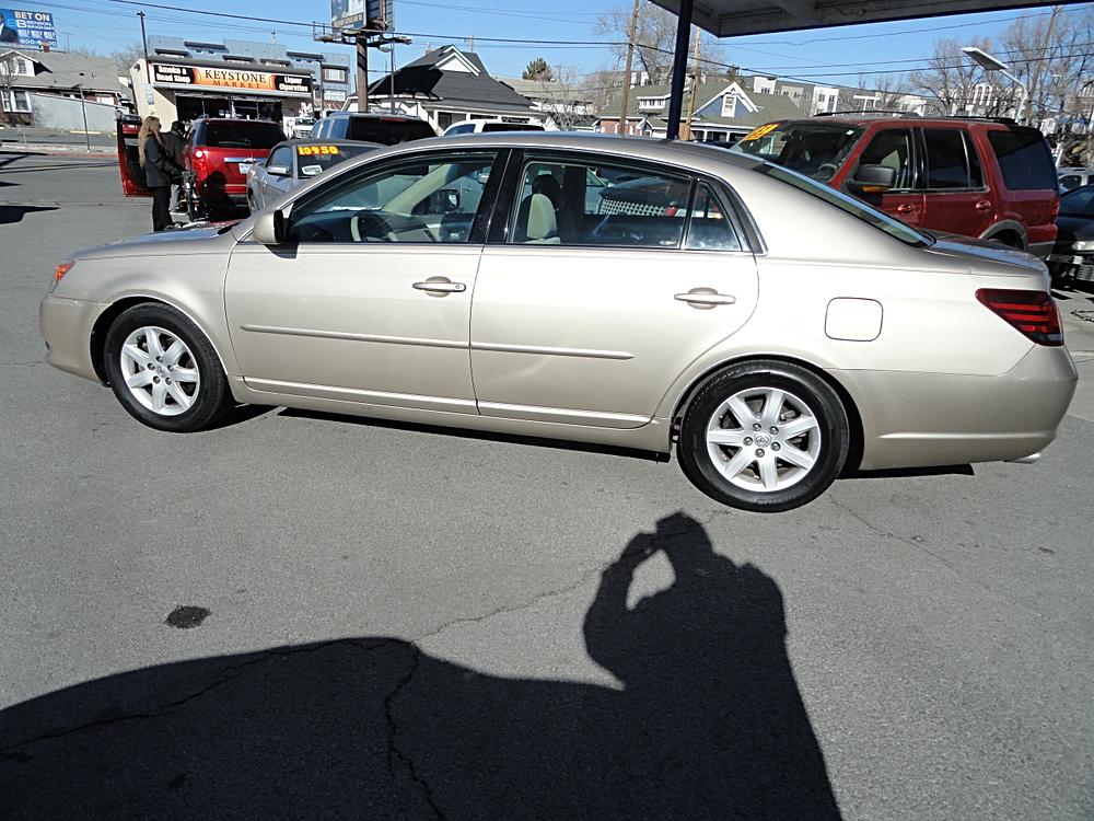 Calneva Auto 2008 Toyota Avalon | Auto dealership in Nevada, RENO