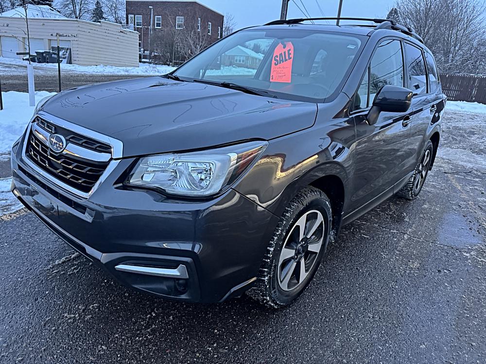 2017 Subaru Forester Premium's photo