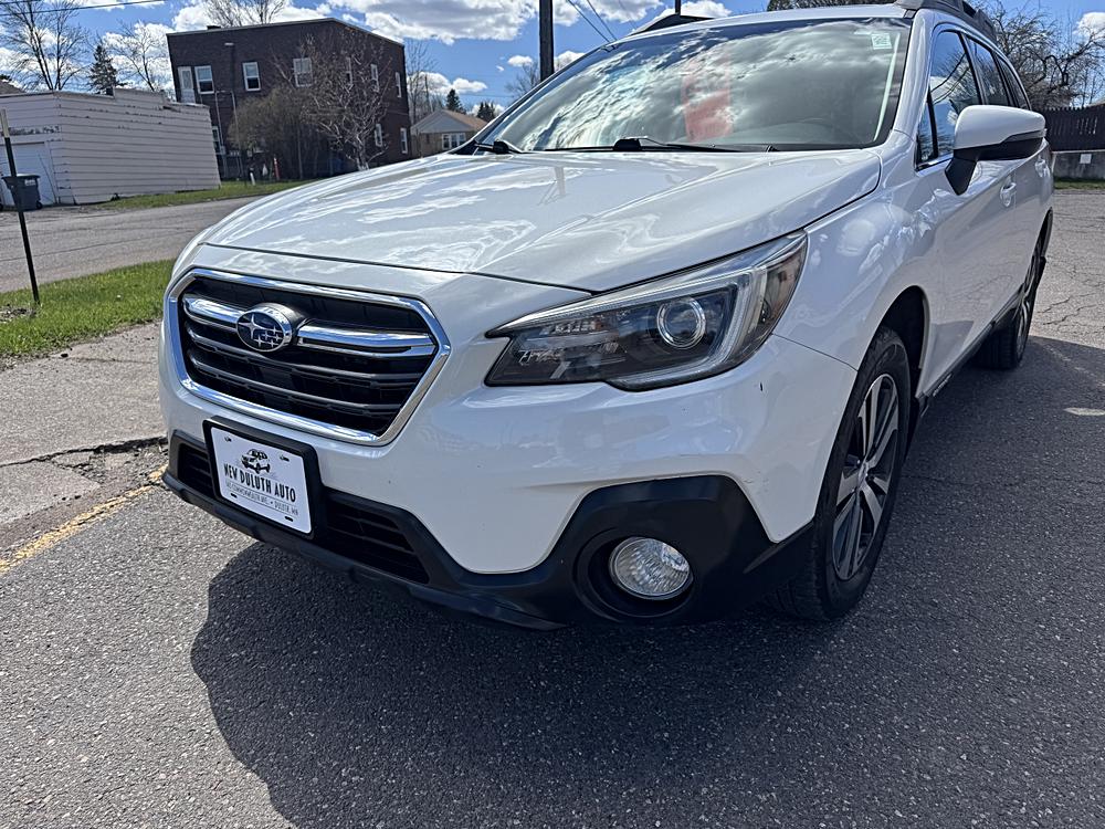 2018 Subaru Outback 2.5i Limited's photo