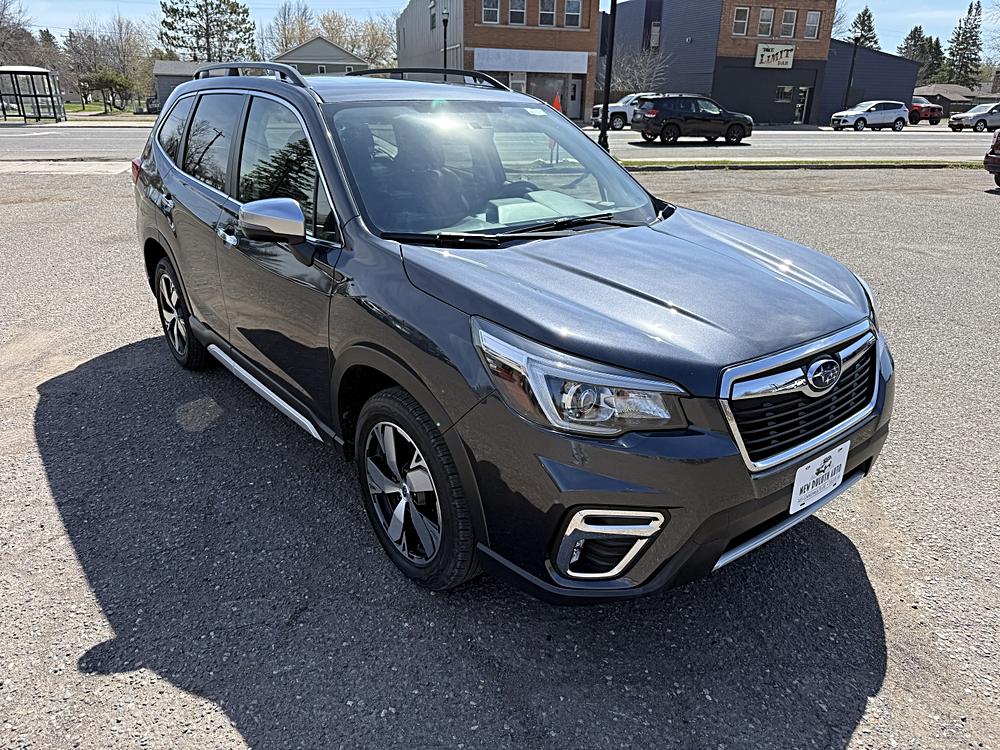 2019 Subaru Forester Touring's photo