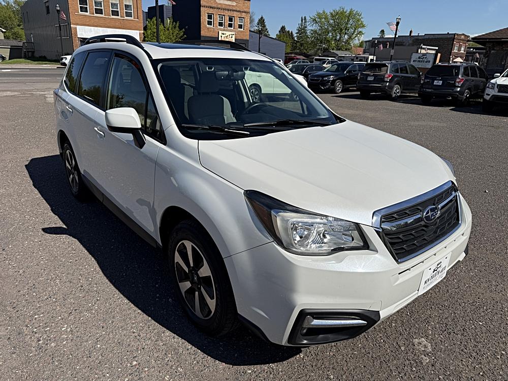 2017 Subaru Forester 2.5i Premium CVT's photo