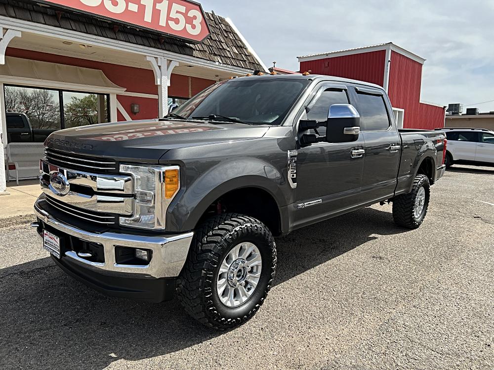 2017 Ford F-250 Super Duty Lariat
