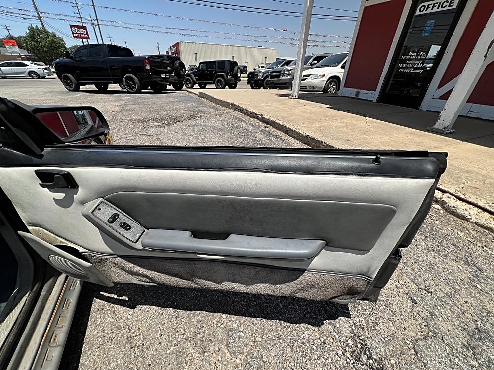 1987 Ford Mustang - Photo 15
