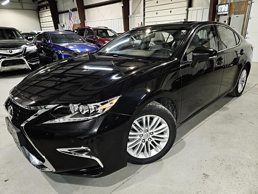 2016 Lexus ES