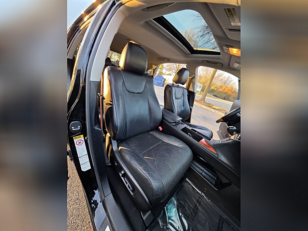 2004 Lexus RX 330 - Photo 31