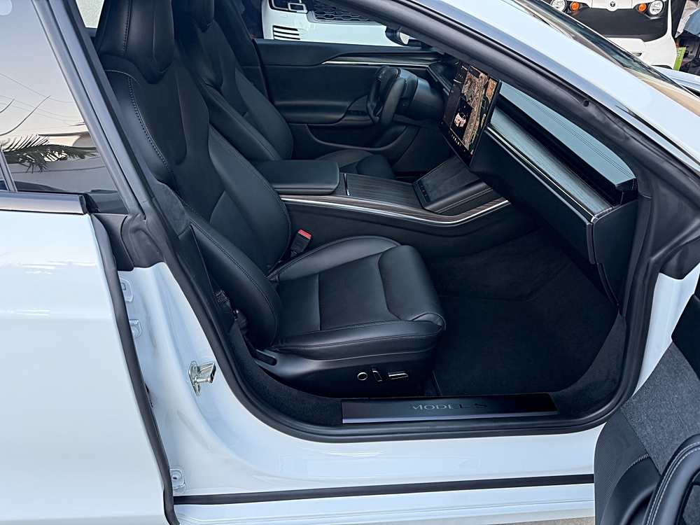 2022 Tesla Model S Base - Photo 10