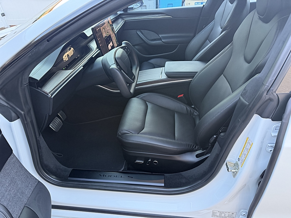 2022 Tesla Model S Base - Photo 14