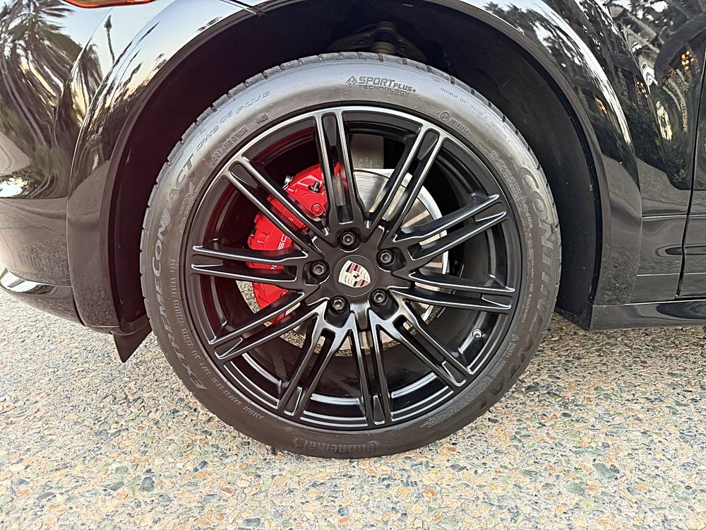 2013 Porsche Cayenne GTS - Photo 27