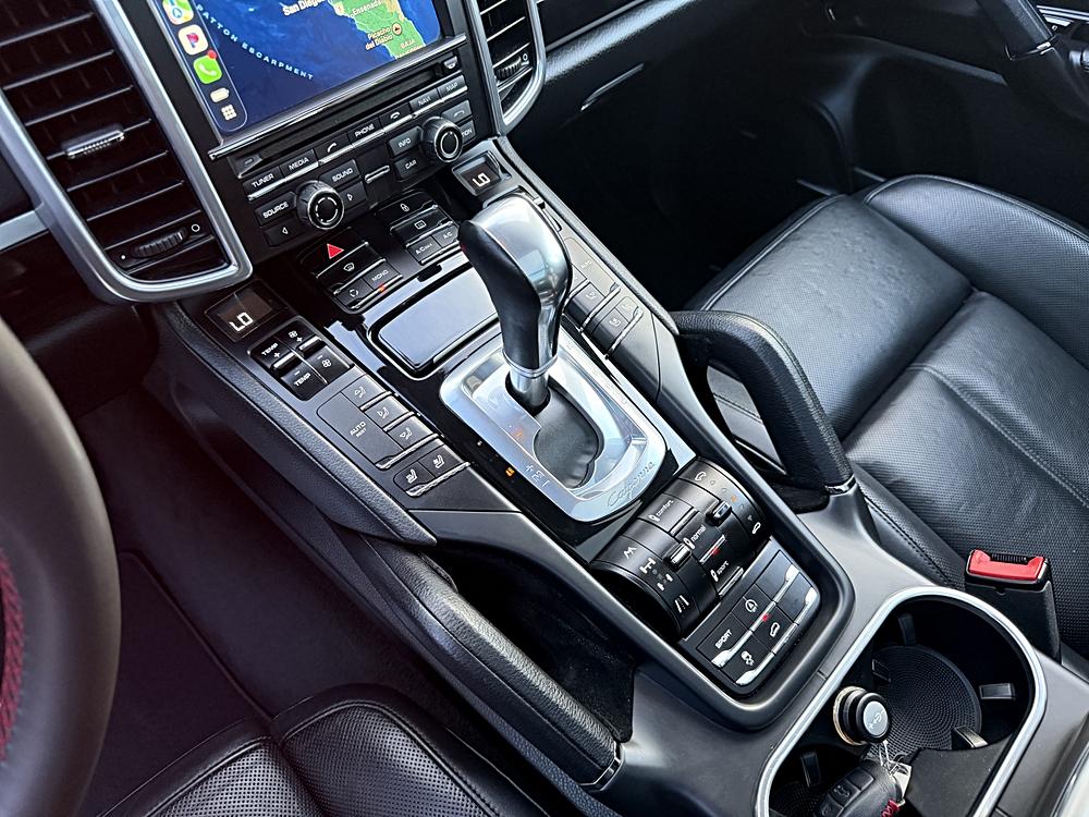 2013 Porsche Cayenne GTS - Photo 20