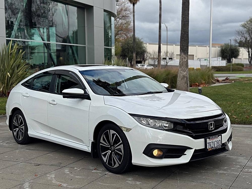 2016 Honda Civic EX-T's photo