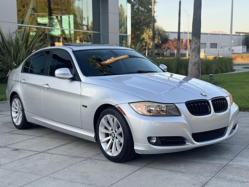 2011 BMW 3 Series 328i
