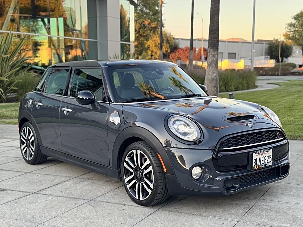 2019 MINI Hardtop 4 Door