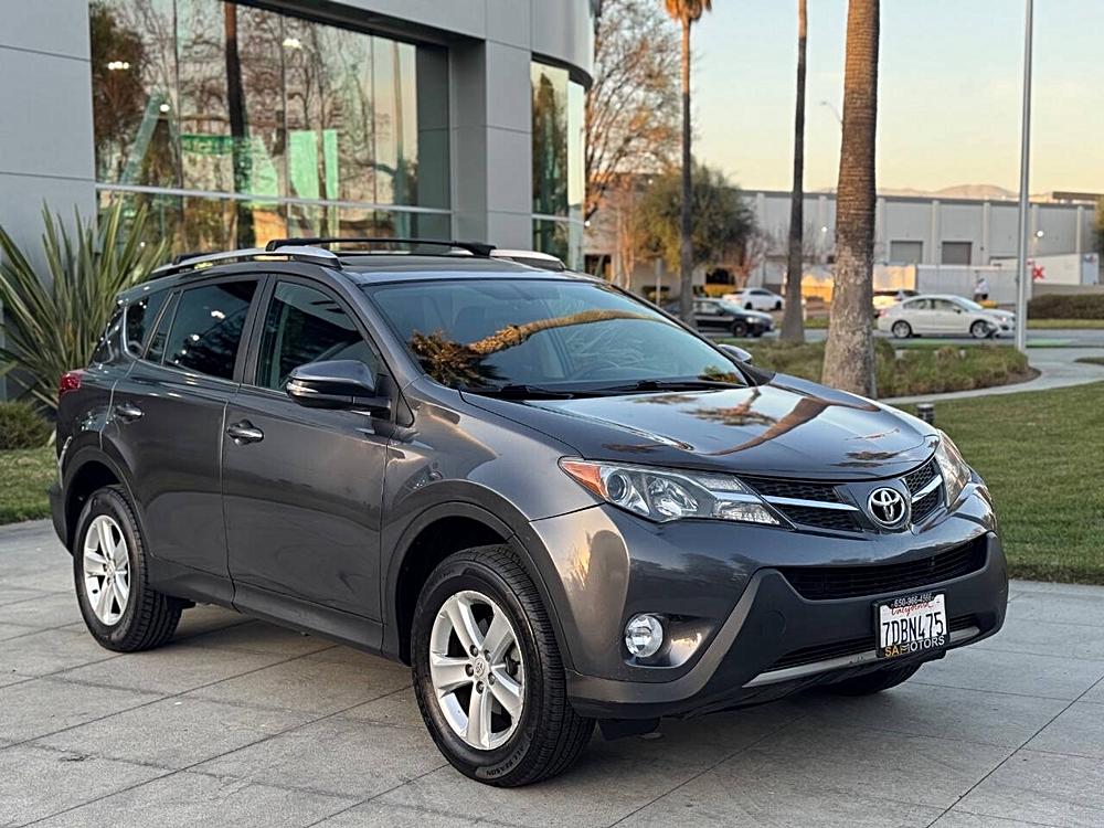 2013 Toyota RAV4 XLE