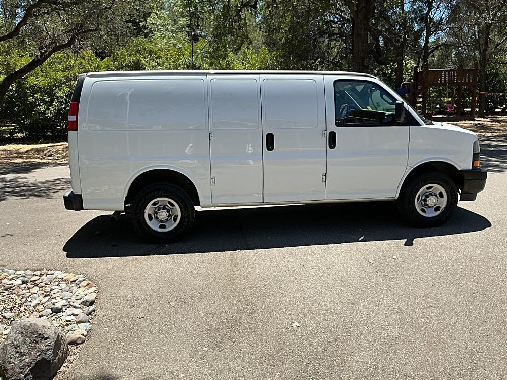 2023 Chevrolet Express Cargo Work Van - Photo 12