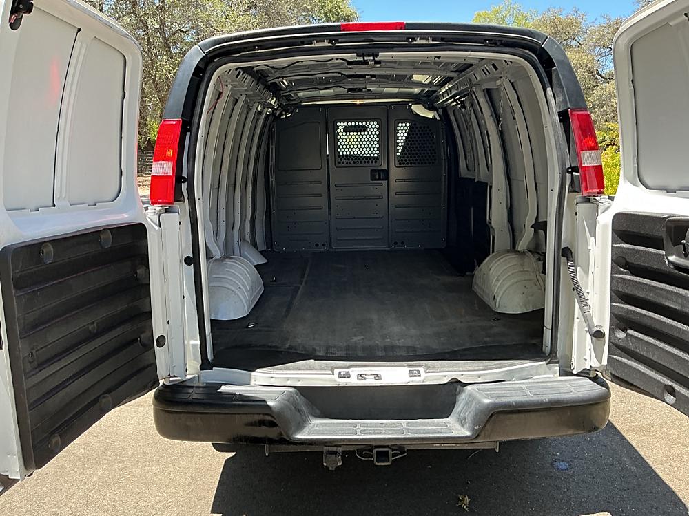2023 Chevrolet Express Cargo Work Van - Photo 19