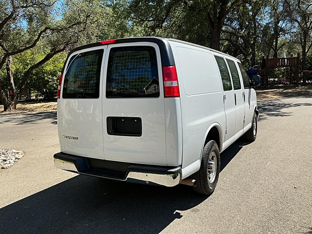 2023 Chevrolet Express Cargo Work Van - Photo 30