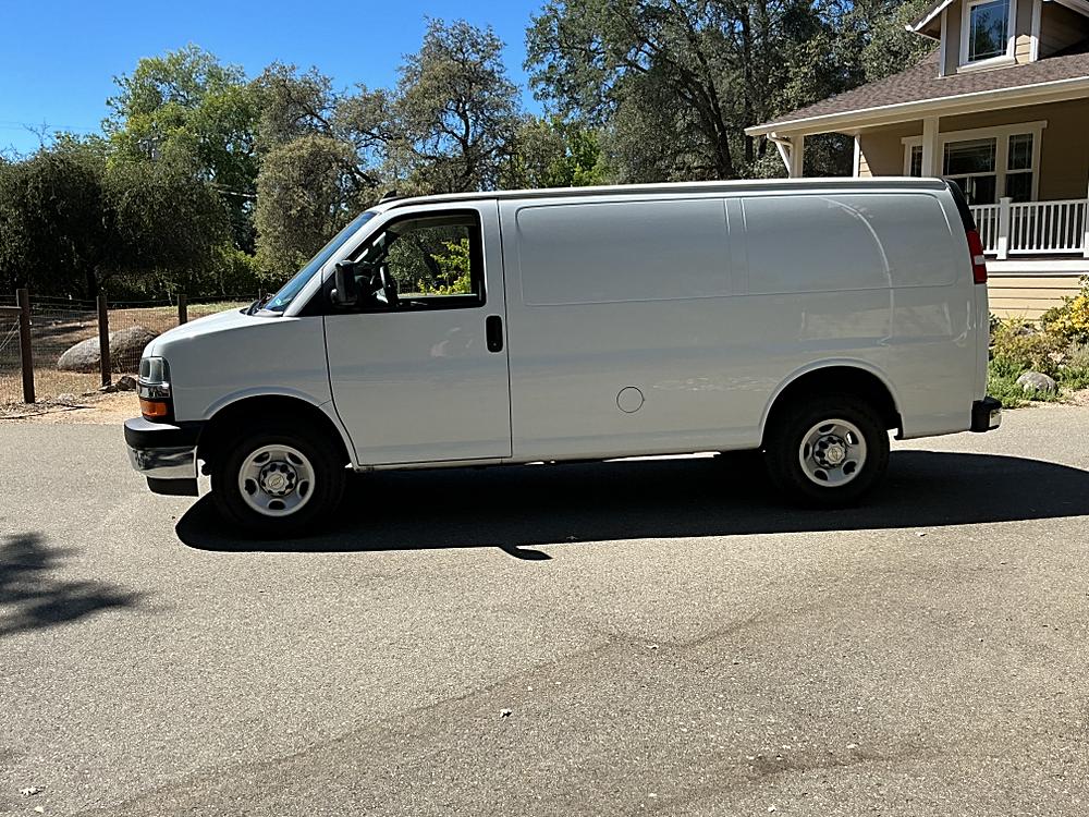 2023 Chevrolet Express Cargo Work Van - Photo 24
