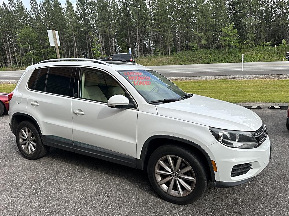 2017 Volkswagen Tiguan Wolfsburg Edition - Photo 10