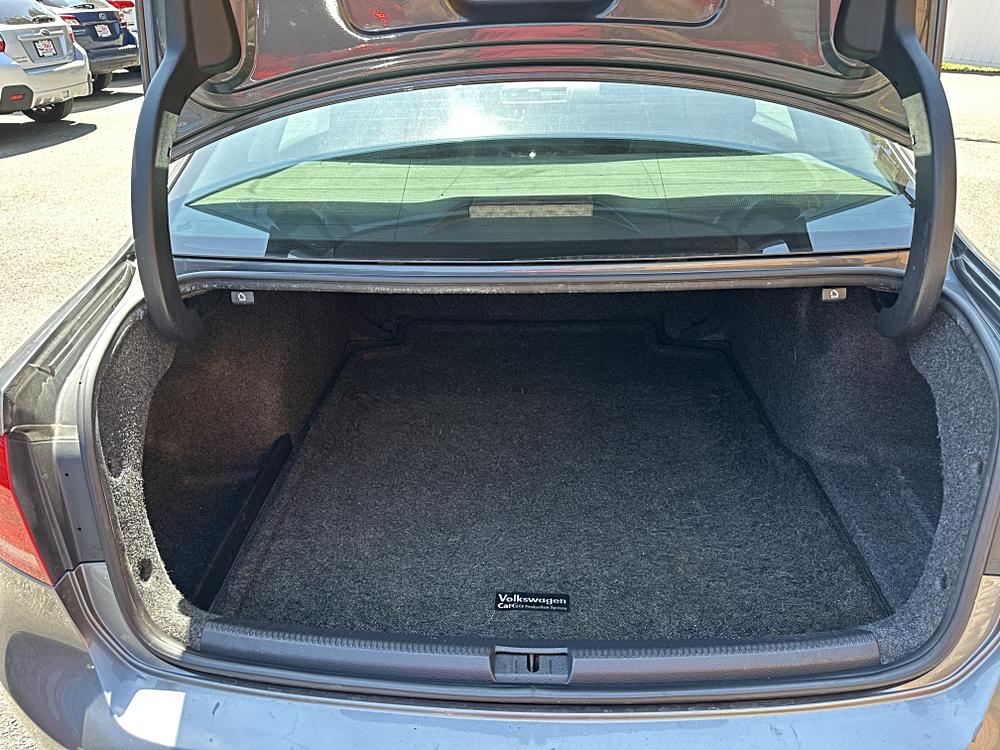 2015 Volkswagen Passat Limited Edition - Photo 6