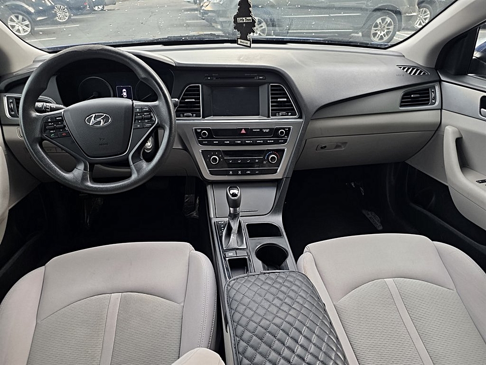 2016 Hyundai Sonata SE - Photo 7