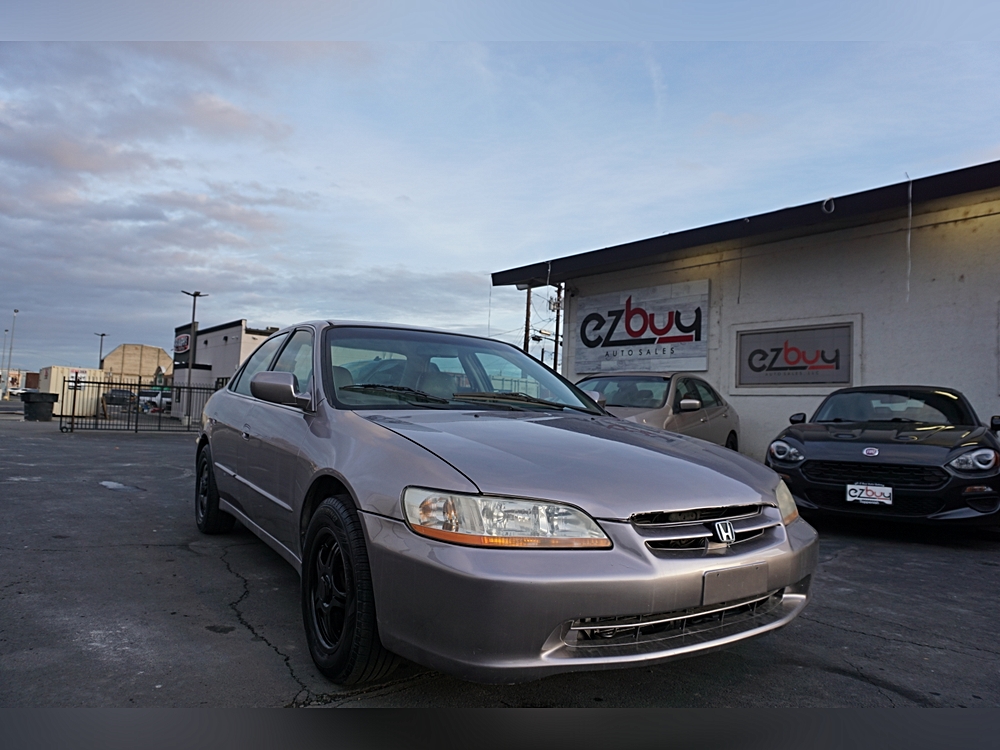 2000 Honda Accord EX's photo