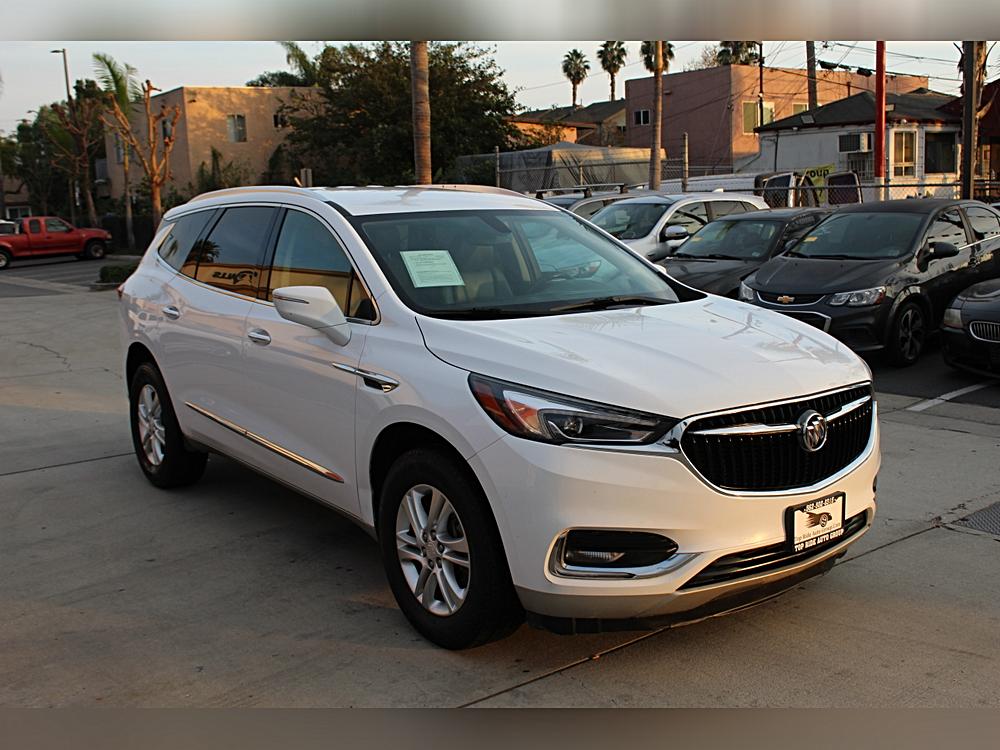 2020 Buick Enclave Essence's photo