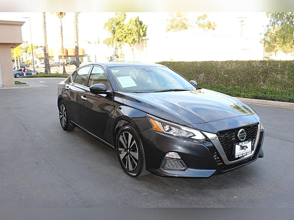 2021 Nissan Altima SV