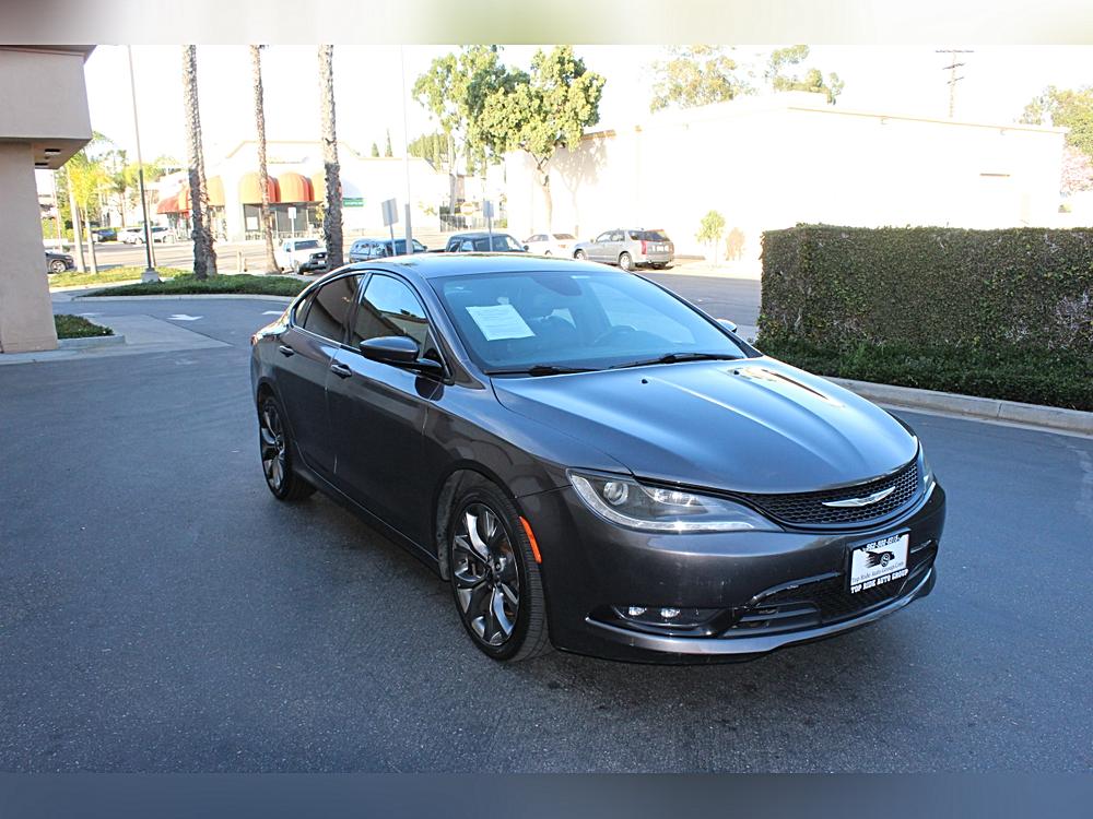 2015 Chrysler 200 S