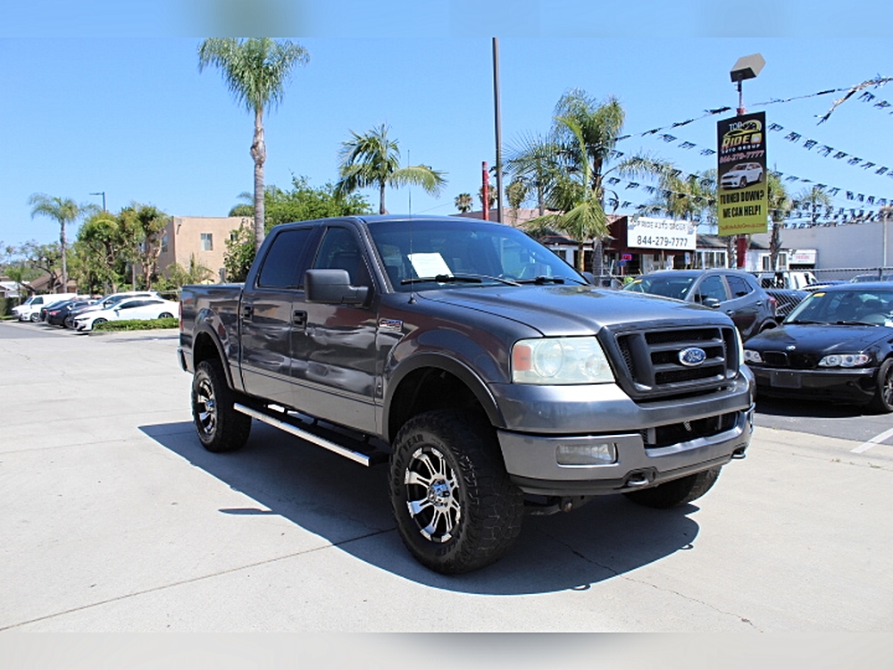 2004 Ford F-150 Lariat 4x4 SuperCrew's photo