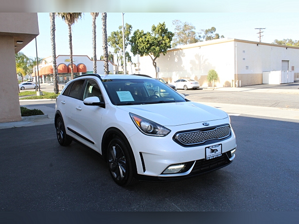 2017 Kia Niro EX's photo