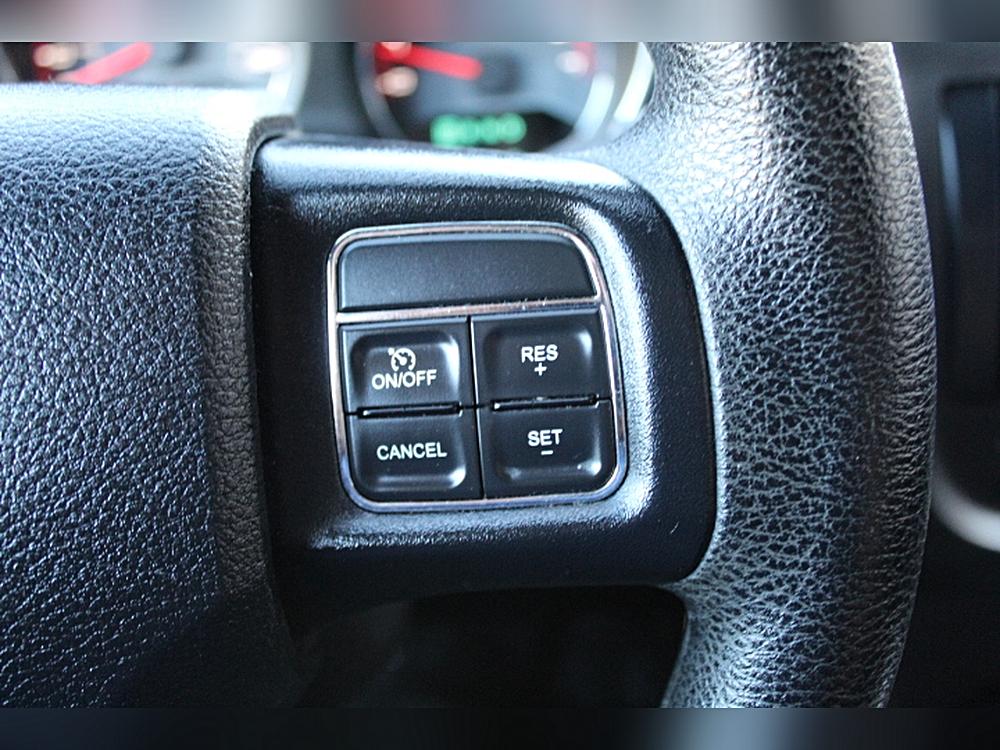 2014 Dodge Avenger SE - Photo 17