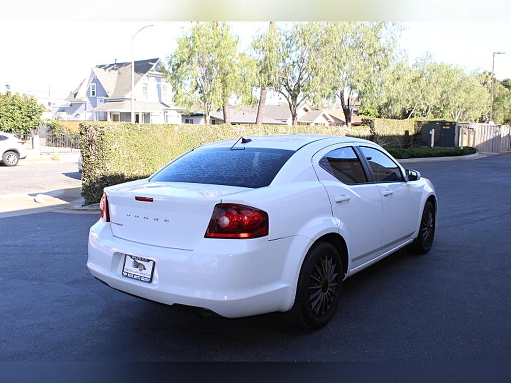2014 Dodge Avenger SE - Photo 7