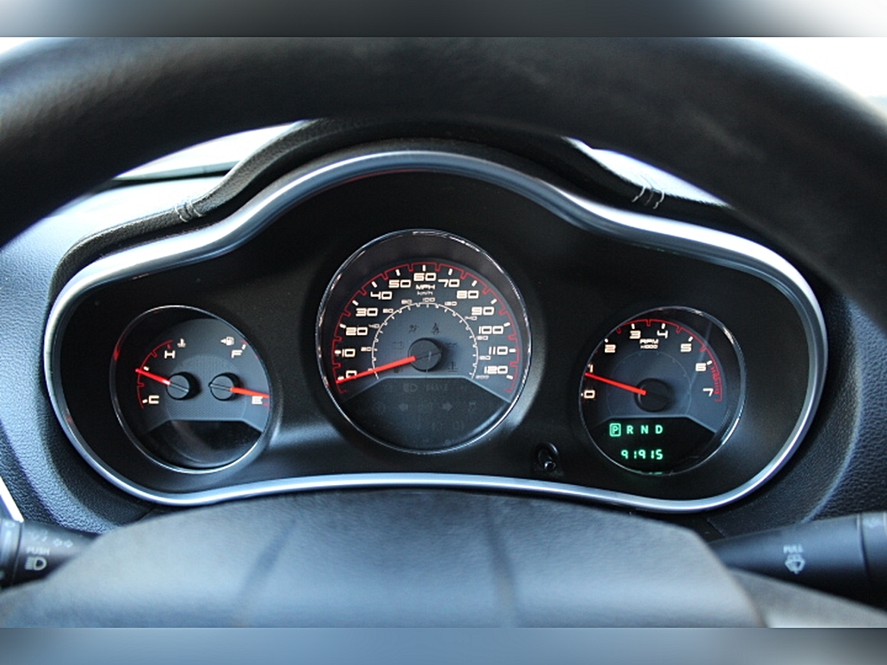 2014 Dodge Avenger SE - Photo 18