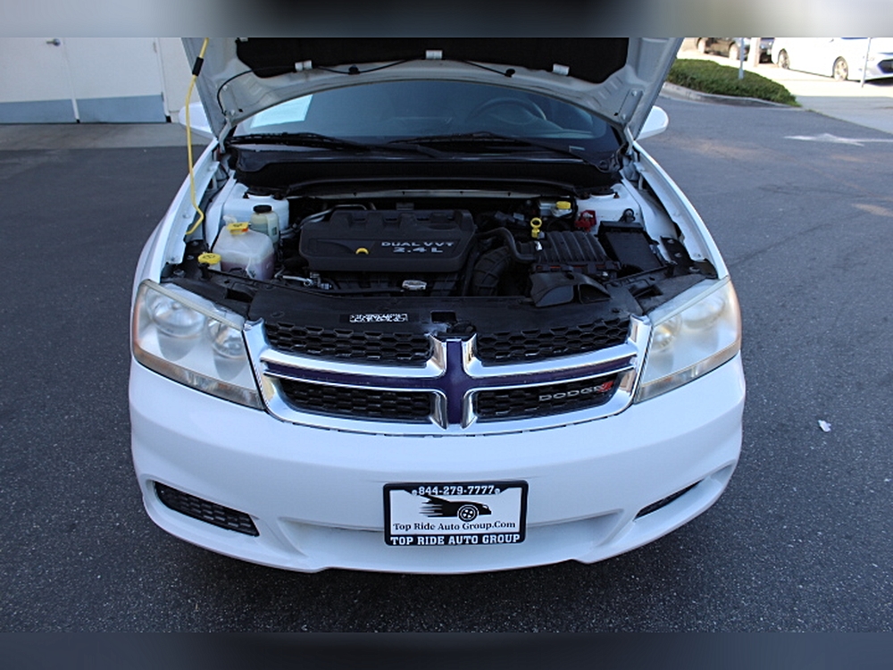 2014 Dodge Avenger SE - Photo 29
