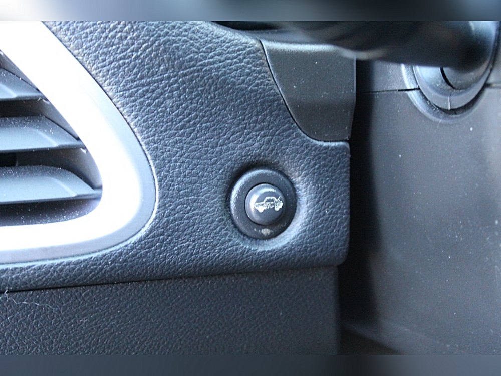 2014 Dodge Avenger SE - Photo 23