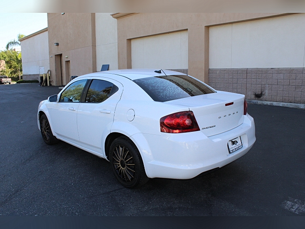 2014 Dodge Avenger SE - Photo 8