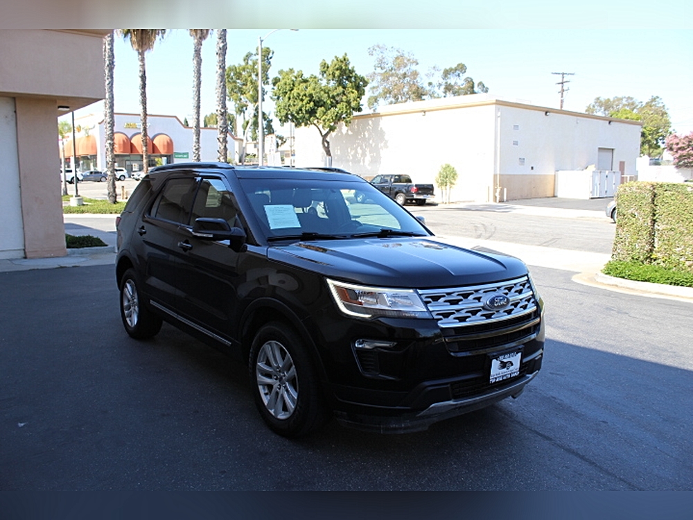 2019 Ford Explorer XLT 4WD's photo