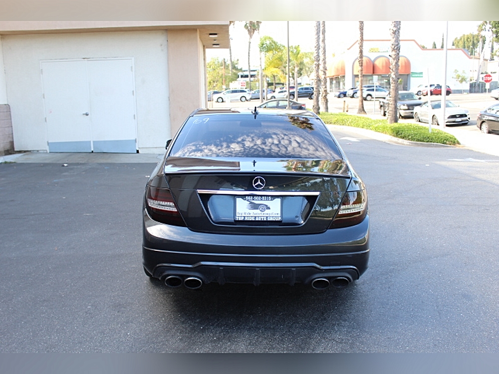 2012 Mercedes-Benz C-Class C250 Luxury thumbnail 4