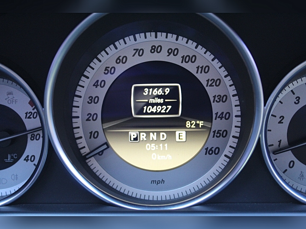 2012 Mercedes-Benz C-Class C250 Luxury thumbnail 17