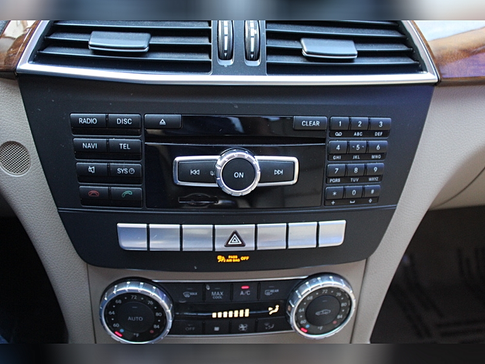2012 Mercedes-Benz C-Class C250 Luxury thumbnail 20