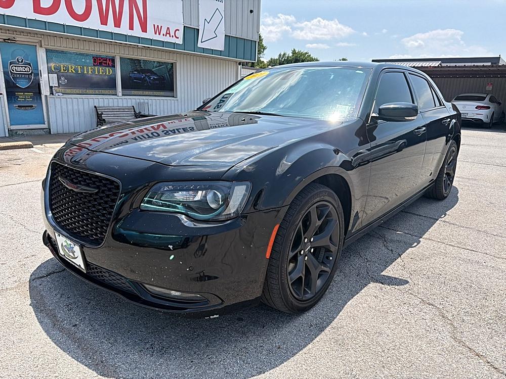 2021 Chrysler 300 S's photo
