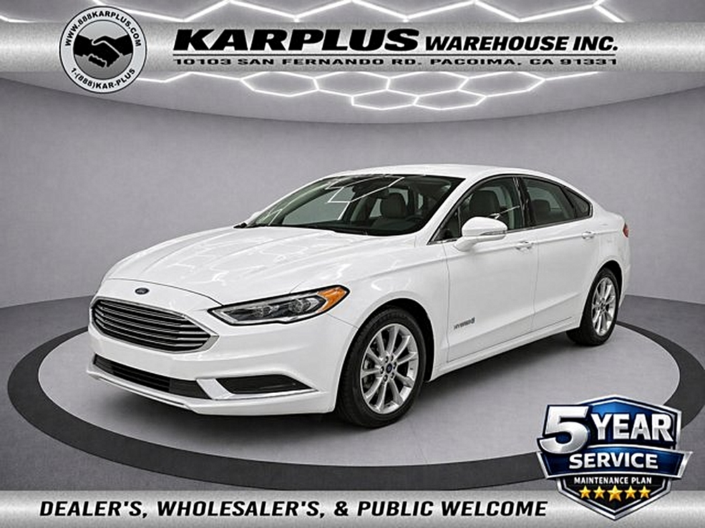 2019 Ford Fusion SE's photo