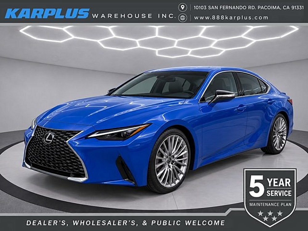 2023 Lexus IS