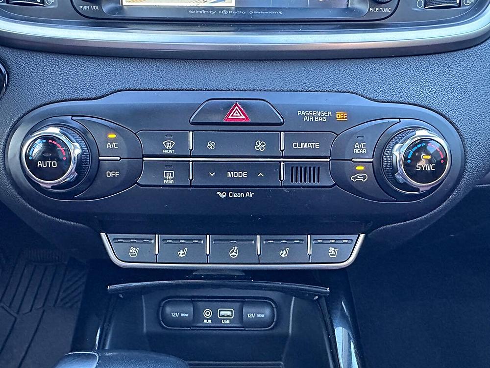 2017 Kia Sorento SX - Photo 33